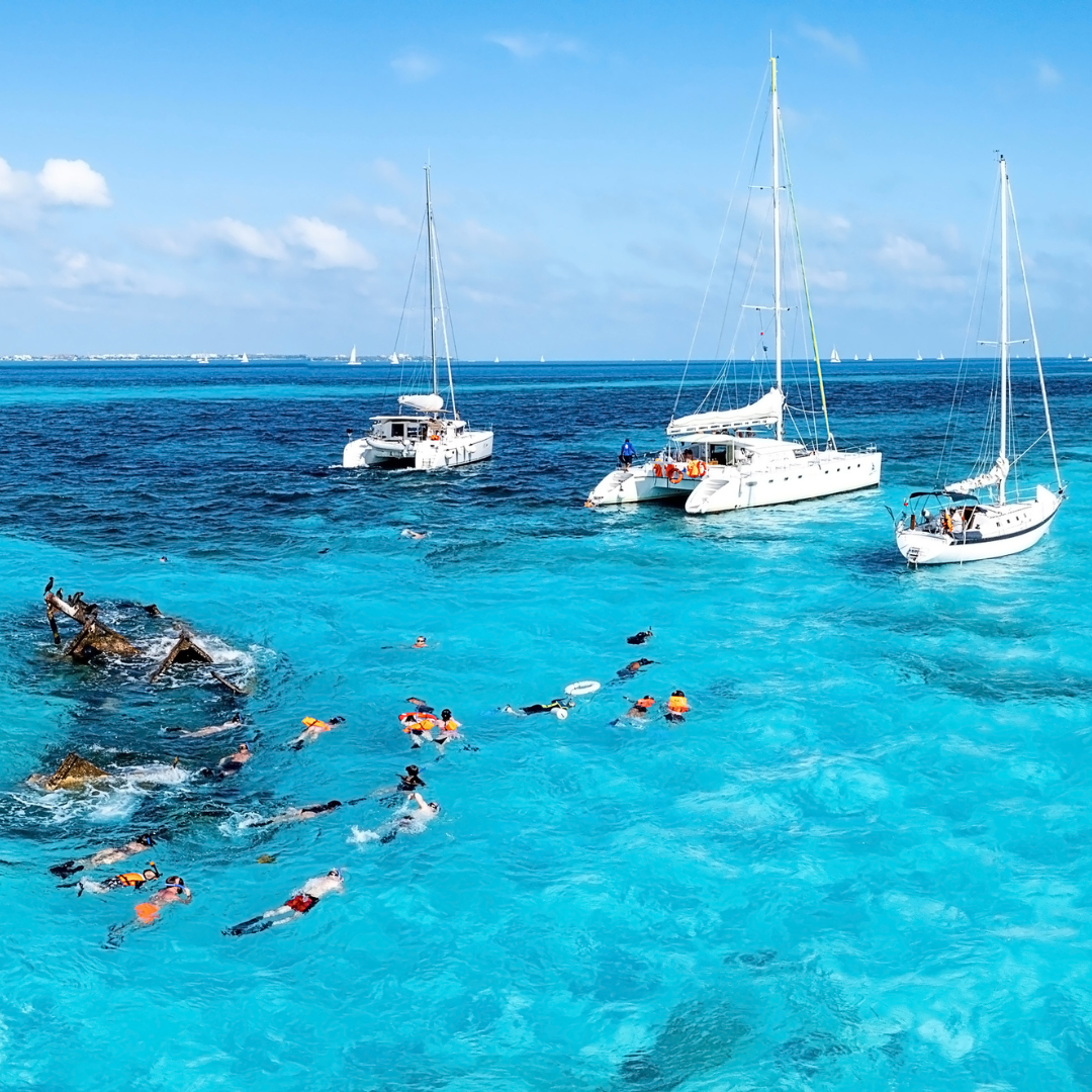 New York, Orlando & Bahamas with Swimming Pigs